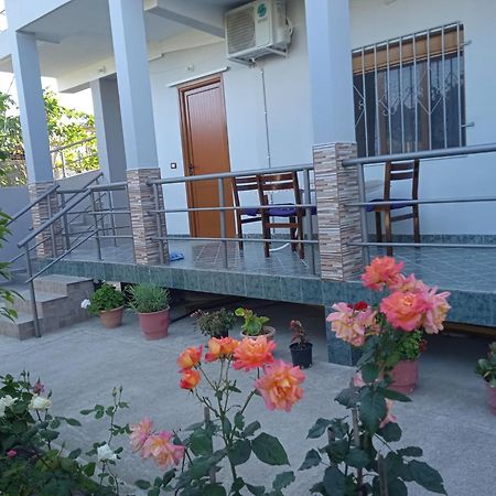 Vila N Dervishi Vlorë Εξωτερικό φωτογραφία