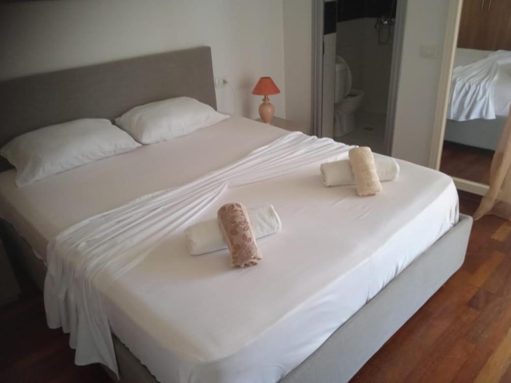 Vila N Dervishi Vlorë Εξωτερικό φωτογραφία