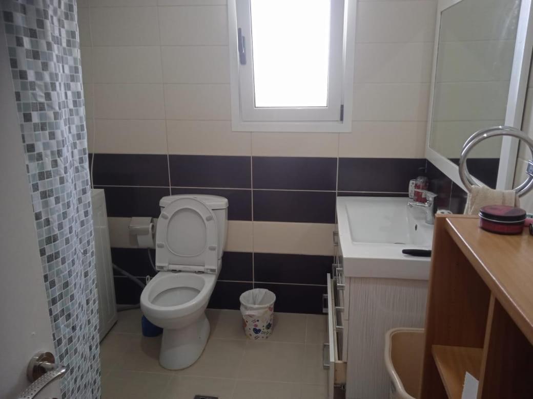 Vila N Dervishi Vlorë Εξωτερικό φωτογραφία